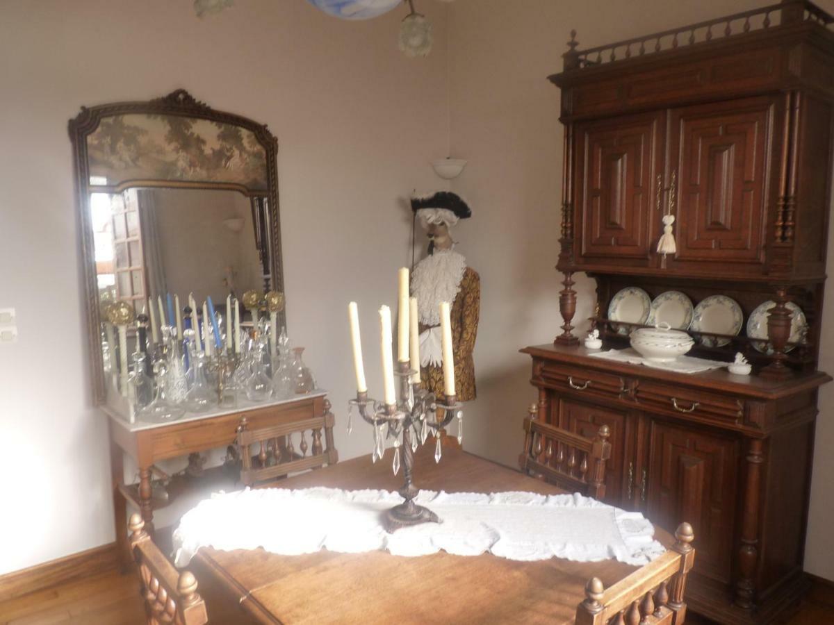 Sainte-Catherine-de-Fierbois L'Arum Antique מראה חיצוני תמונה